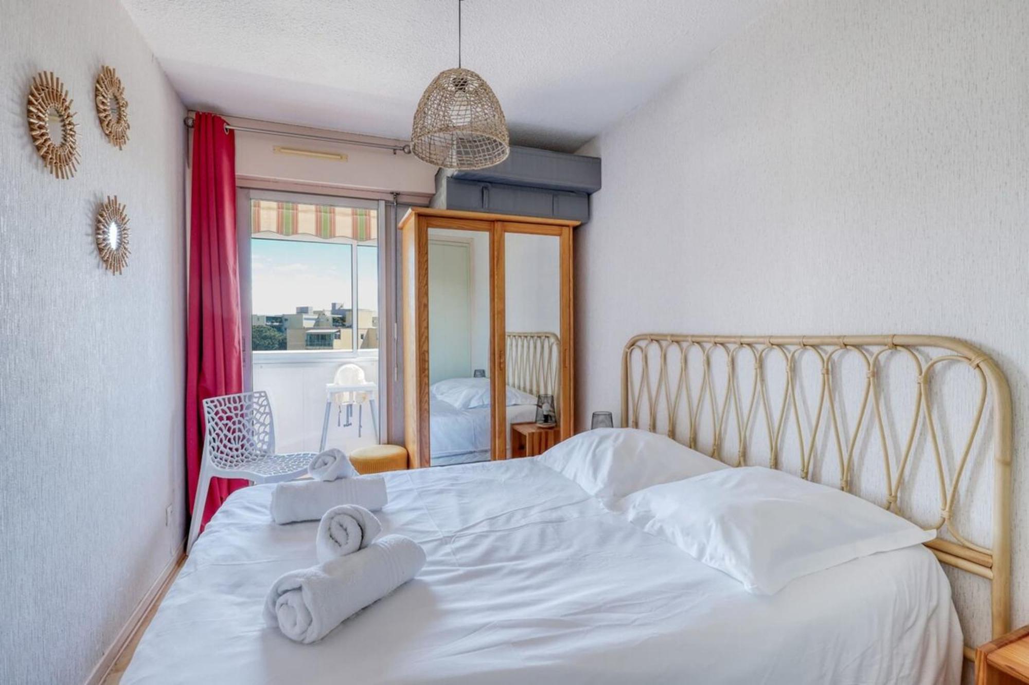 T2 600 M From The Beach! Air-Conditioned 르 라방두 외부 사진
