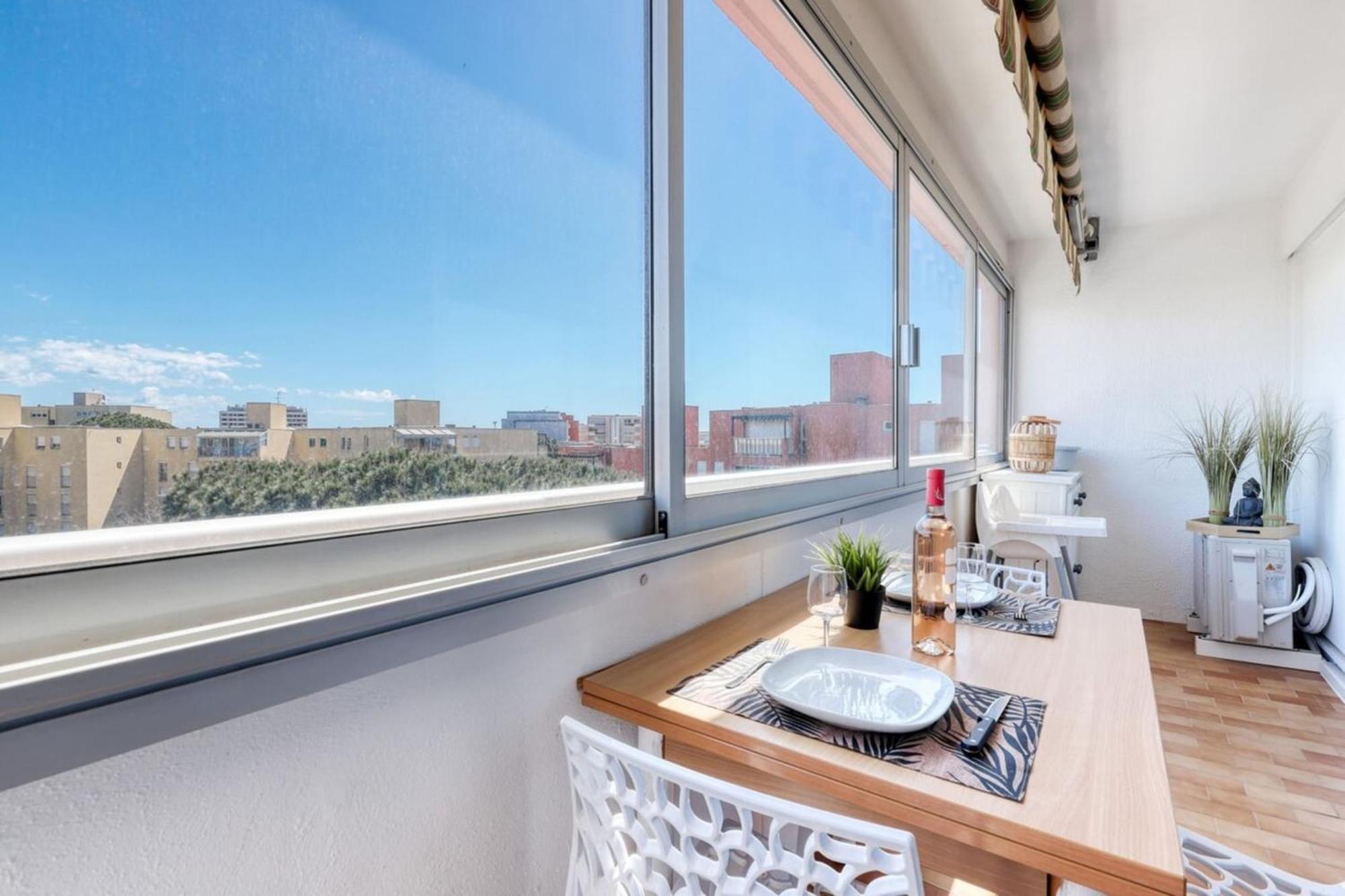 T2 600 M From The Beach! Air-Conditioned 르 라방두 외부 사진